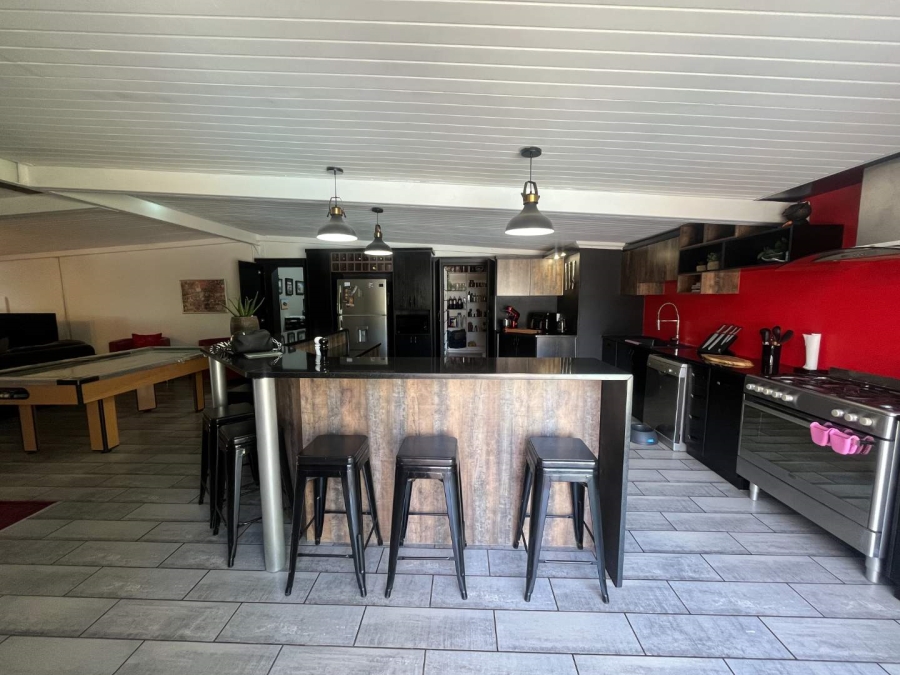 4 Bedroom Property for Sale in Olyfvenhoudtsdrift Northern Cape